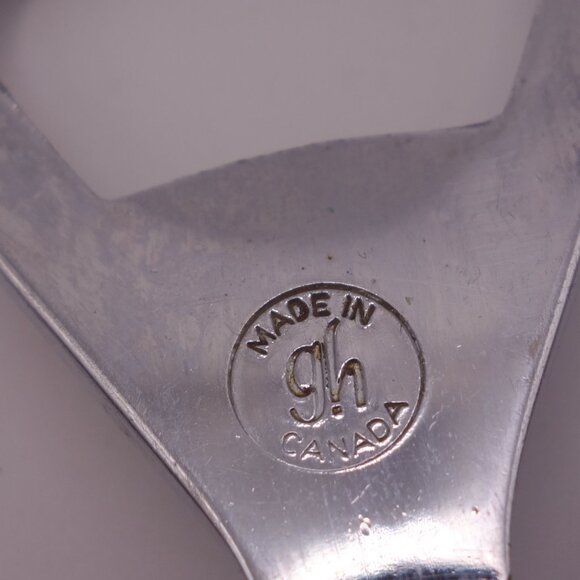 Vintage Gh Made in Canada Bottle Opener/Can Opener - Picture 3 of 13